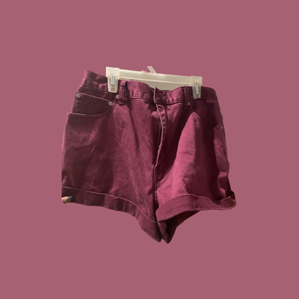 Maroon Levi shorts